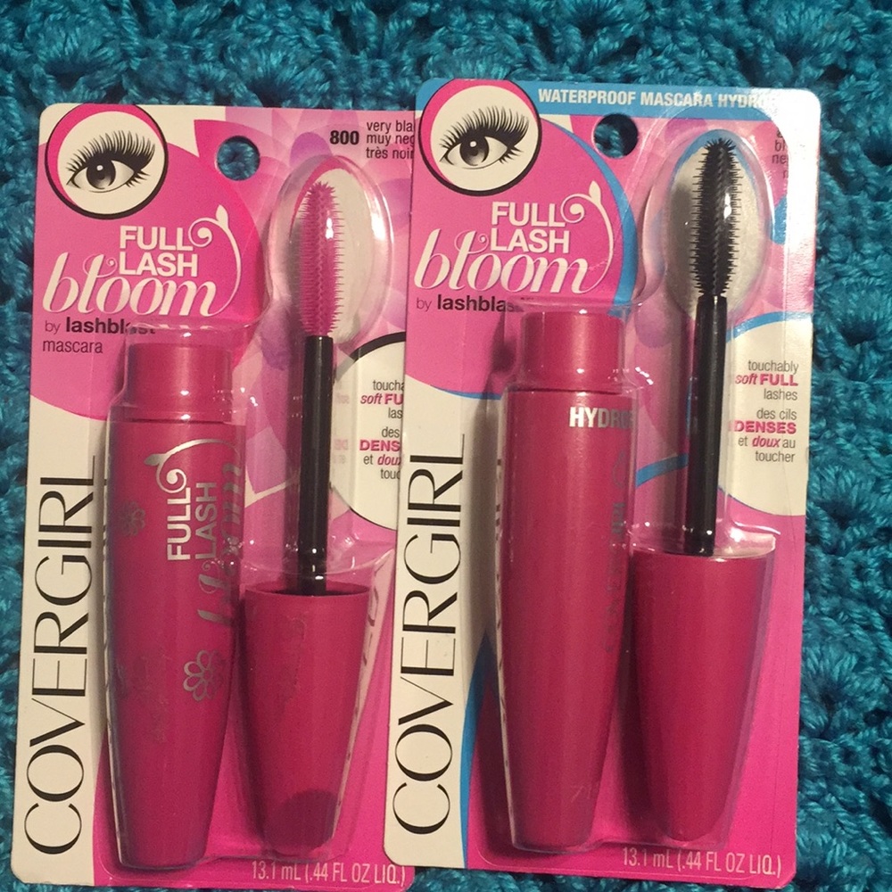 Full lash bloom mascara
